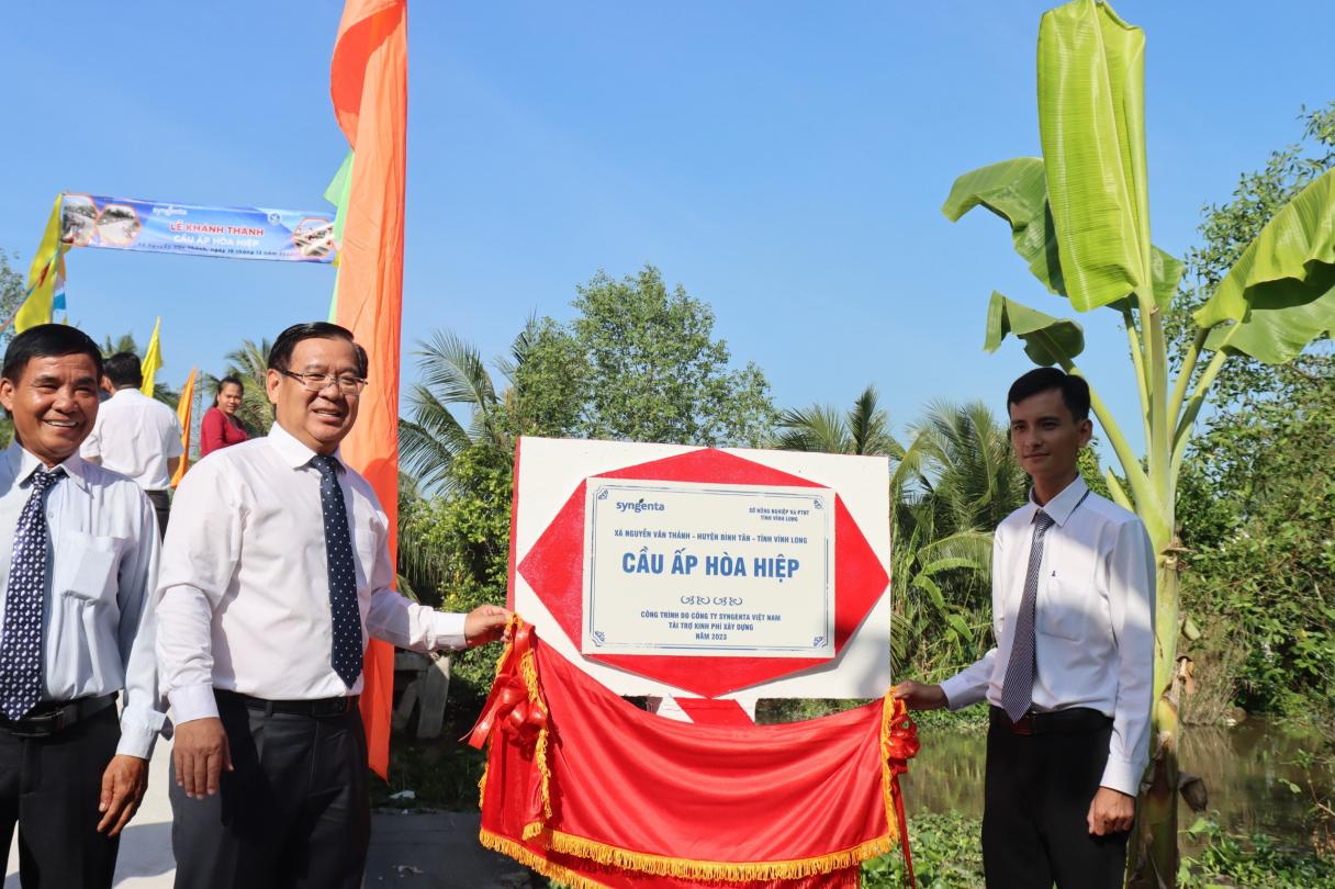 Xây thêm 5 cây cầu nông thôn cho người dân ĐBSCL
